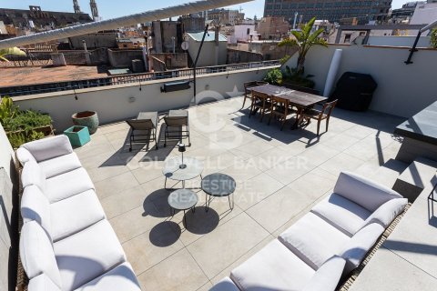 Ático de 2 dormitorios en venta en Barcelona, Cataluña, Spain № 7938 - foto 30