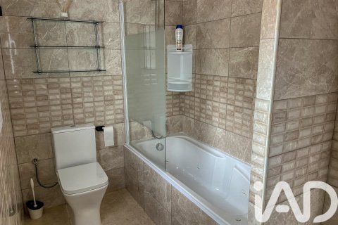 Сasa de 5 dormitorios en venta en Tarragona, Cataluña, Spain № 4772 - foto 30