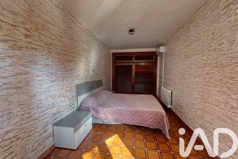 Сasa de 5 dormitorios en venta en Tarragona, Cataluña, Spain № 4772 - foto 22
