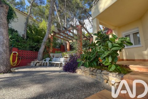 Сasa de 5 dormitorios en venta en Tarragona, Cataluña, Spain № 4772 - foto 7