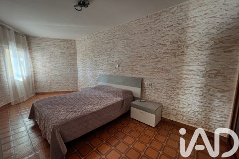 Сasa de 5 dormitorios en venta en Tarragona, Cataluña, Spain № 4772 - foto 21