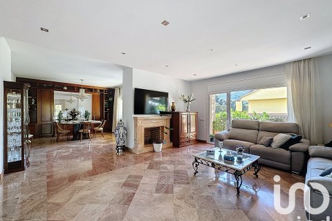Сasa de 5 dormitorios en venta en Vallromanes, Barcelona, Cataluña, Spain № 4773 - foto 13