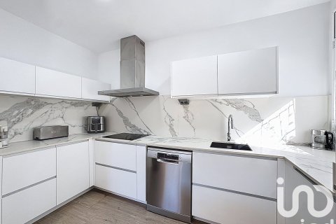 Сasa de 5 dormitorios en venta en Vallromanes, Barcelona, Cataluña, Spain № 4773 - foto 11
