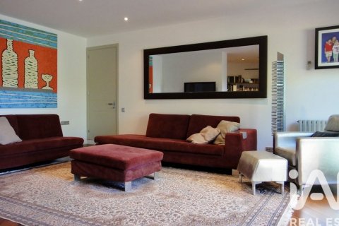 Сasa de 7 dormitorios en venta en Sant Vicenc De Montalt, Barcelona, Cataluña, Spain № 4771 - foto 23