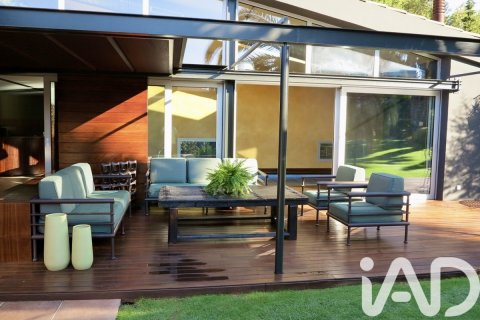 Сasa de 7 dormitorios en venta en Sant Vicenc De Montalt, Barcelona, Cataluña, Spain № 4771 - foto 18