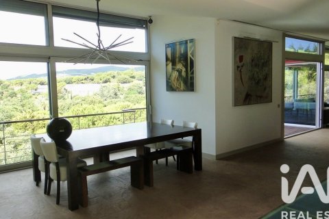 Сasa de 7 dormitorios en venta en Sant Vicenc De Montalt, Barcelona, Cataluña, Spain № 4771 - foto 6