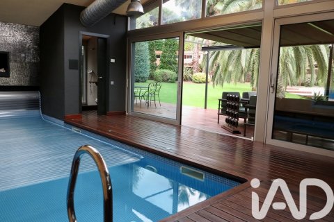Сasa de 7 dormitorios en venta en Sant Vicenc De Montalt, Barcelona, Cataluña, Spain № 4771 - foto 16