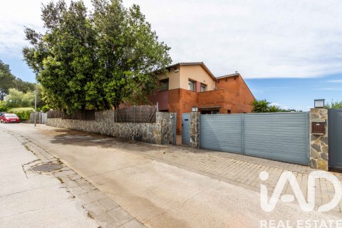 4 bedrooms townhouse for sale in Sant Cugat Del Valles, Barcelona, Catalonia, Spain № 7390 - photo 11