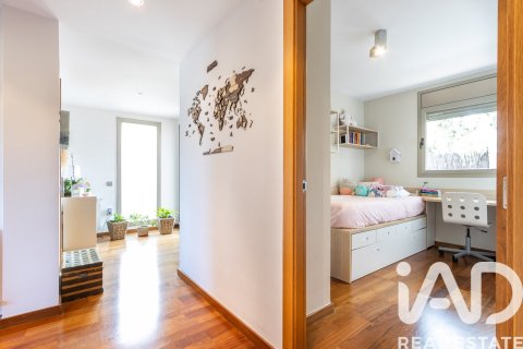 4 bedrooms townhouse for sale in Sant Cugat Del Valles, Barcelona, Catalonia, Spain № 7390 - photo 9