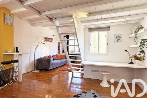 Купить квартиру в Барселона, Испания с 1 спальня, 54м², № 7386 - фото 3