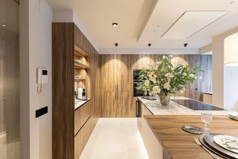 Apartamento de 4 dormitorios en venta en Barcelona, Cataluña, Spain № 1781 - foto 16