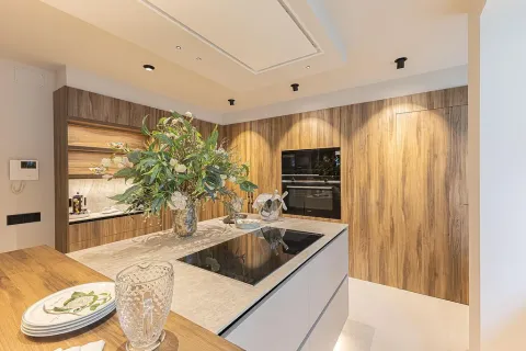 Apartamento de 4 dormitorios en venta en Barcelona, Cataluña, Spain № 1781 - foto 11
