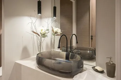 Apartamento de 4 dormitorios en venta en Barcelona, Cataluña, Spain № 1781 - foto 26