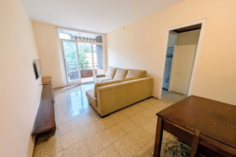 Apartamento de 3 dormitorios en venta en Sants-Montjuïc, Barcelona, Cataluña, Spain № 2194