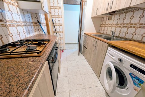 Apartamento de 3 dormitorios en venta en Sants-Montjuïc, Barcelona, Cataluña, Spain № 2192 - foto 7