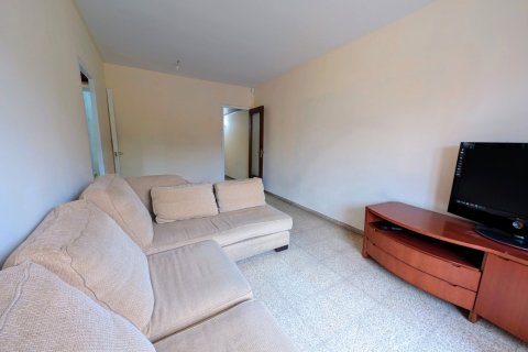 Apartamento de 3 dormitorios en venta en Sants-Montjuïc, Barcelona, Cataluña, Spain № 2192 - foto 5