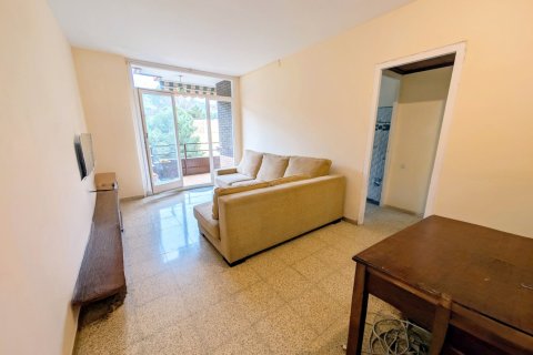 Apartamento de 3 dormitorios en venta en Sants-Montjuïc, Barcelona, Cataluña, Spain № 2195