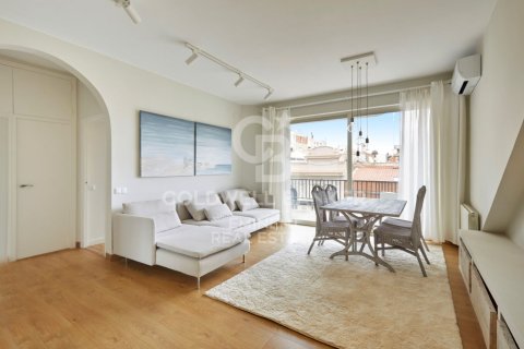 Купить квартиру в Барселона, Испания с 2 спальни, 90м², № 5624 - фото 2