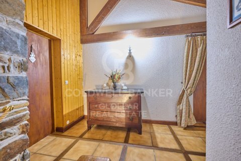 Сasa de 4 dormitorios en venta en Cataluña, Spain № 5626 - foto 22