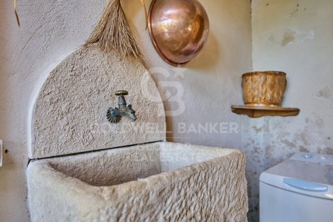 Сasa de 4 dormitorios en venta en Cataluña, Spain № 5626 - foto 16