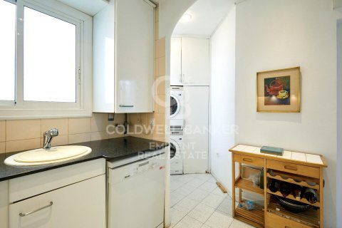 Apartamento de 2 dormitorios en venta en Barcelona, Cataluña, Spain № 5625 - foto 13