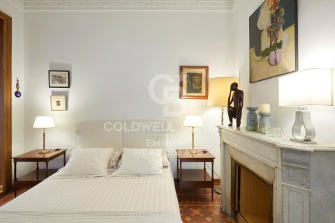 Apartamento de 2 dormitorios en venta en Barcelona, Cataluña, Spain № 5625 - foto 21
