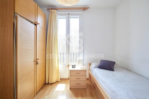 Apartamento de 2 dormitorios en venta en Barcelona, Cataluña, Spain № 5625 - foto 23
