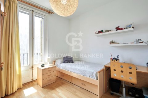 Apartamento de 2 dormitorios en venta en Barcelona, Cataluña, Spain № 5625 - foto 22