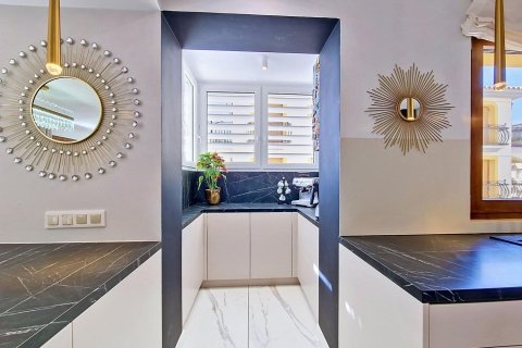 Купить квартиру в Калафелл, Испания с 4 комнаты, 126м², № 7643 - фото 17