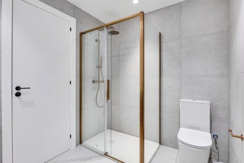 Купить квартиру в Барселона, Испания с 4 комнаты, 78м², № 8131 - фото 28