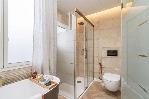 3 bedrooms apartment for sale in Barcelona, Catalonia, Spain № 8130 - photo 24