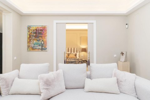 3 bedrooms apartment for sale in Barcelona, Catalonia, Spain № 8130 - photo 16