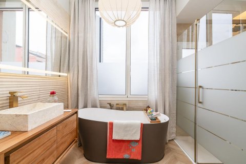 3 bedrooms apartment for sale in Barcelona, Catalonia, Spain № 8130 - photo 23