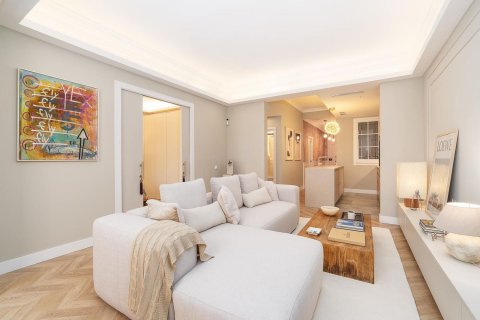 3 bedrooms apartment for sale in Barcelona, Catalonia, Spain № 8130 - photo 6