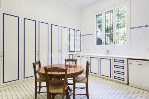 Сasa de 5 dormitorios en venta en Barcelona, Cataluña, Spain № 5972 - foto 11