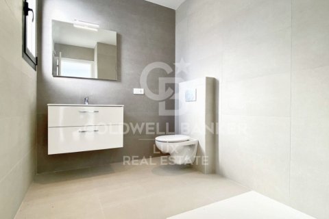 Сasa de 4 dormitorios en venta en Empuriabrava, Gerona, Cataluña, Spain № 5969 - foto 9