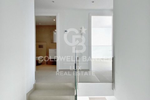4 bedrooms house for sale in Empuriabrava, Girona, Catalonia, Spain № 5966 - photo 6