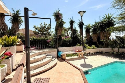 Сasa de 7 dormitorios en venta en Calafell, Tarragona, Cataluña, Spain № 4842 - foto 3