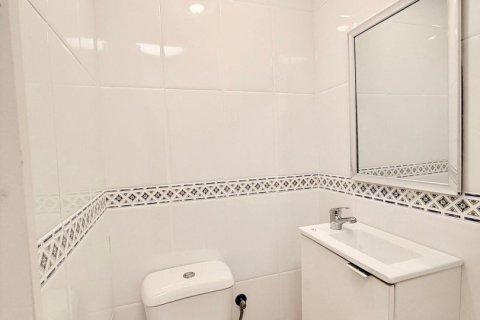 Сasa de 7 dormitorios en venta en Calafell, Tarragona, Cataluña, Spain № 4842 - foto 27