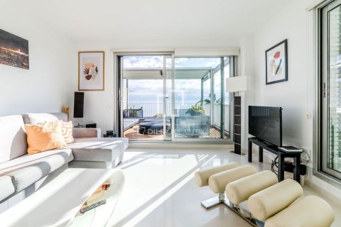 Apartamento de 3 dormitorios en venta en Sitges, Barcelona, Cataluña, Spain № 3948 - foto 2