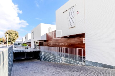 Apartamento de 3 dormitorios en venta en Sitges, Barcelona, Cataluña, Spain № 3948 - foto 26