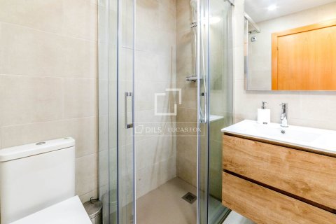 Apartamento de 3 dormitorios en venta en Sitges, Barcelona, Cataluña, Spain № 3948 - foto 24