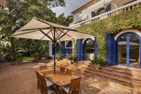 Villa de 8 dormitorios en venta en Sitges, Barcelona, Cataluña, Spain № 3943 - foto 4