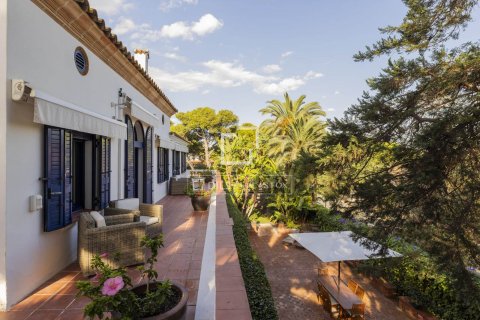 Villa de 8 dormitorios en venta en Sitges, Barcelona, Cataluña, Spain № 3943 - foto 12