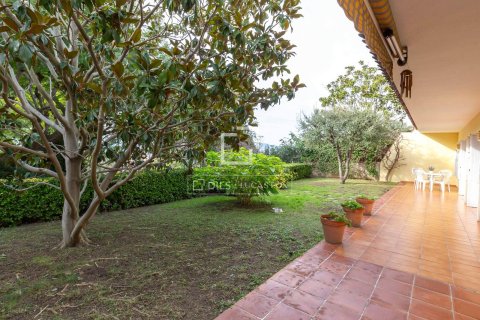 Villa de 6 dormitorios en venta en Sant Just Desvern, Barcelona, Cataluña, Spain № 3942 - foto 16