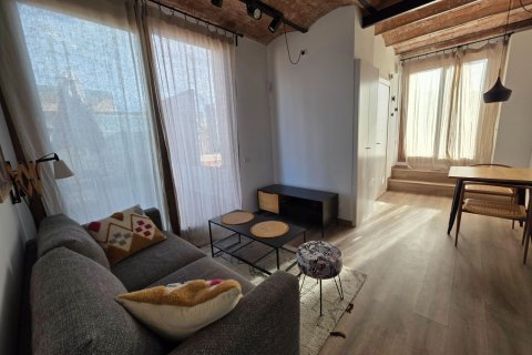 Apartamento de 1 dormitorio en venta en Barcelona, Cataluña, Spain № 6184 - foto 2