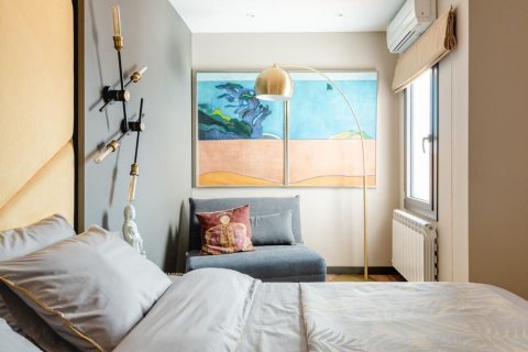Apartamento de 2 dormitorios en venta en Barcelona, Cataluña, Spain № 6188 - foto 14