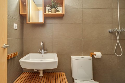 Купить квартиру в Барселона, Испания с 3 комнаты, 69м², № 6189 - фото 23