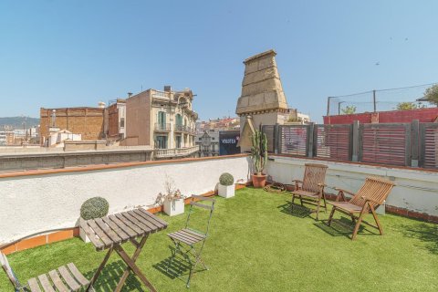 Купить квартиру в Барселона, Испания с 3 комнаты, 69м², № 6189 - фото 29