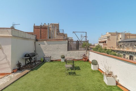 Купить квартиру в Барселона, Испания с 3 комнаты, 69м², № 6189 - фото 25